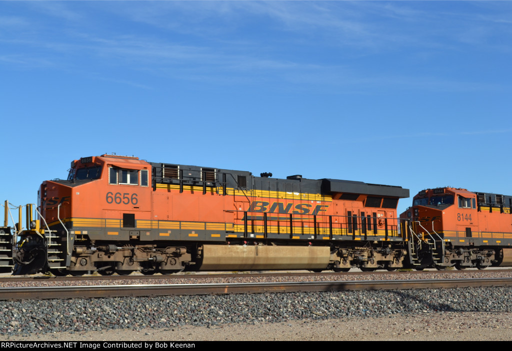 BNSF 6656